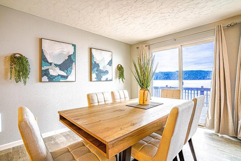 Waterfront Retreat, Relaxation, Fun In Hood Canal Hoodsport Bagian luar foto