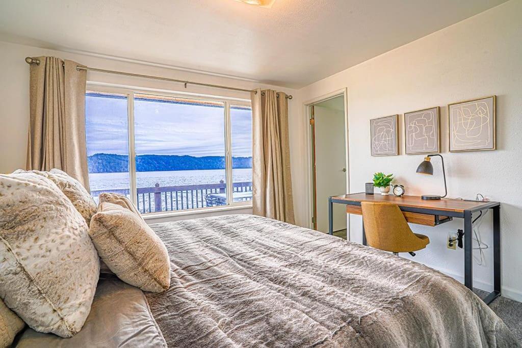 Waterfront Retreat, Relaxation, Fun In Hood Canal Hoodsport Bagian luar foto